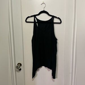 Lululemon Black Split Back Tank – Likely Size 6–8 (P2P ~20”)